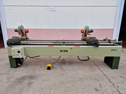 1999 OMGA TR 2 Double Miter Saw