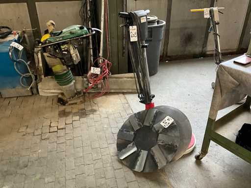 Ma?in? cu un singur disc