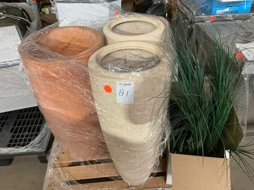 Plants with pot (3x)