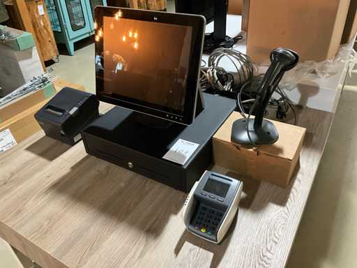 Ecran tactil pentru casele de marcat cu scanner, imprimantă de chitanțe și bancomat