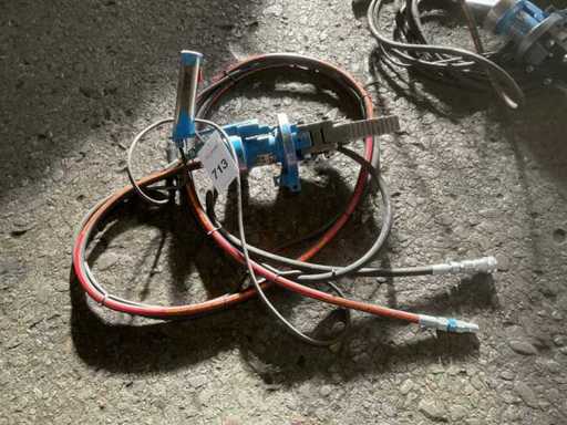 Hydrauliczny rozchylacz kołnierza / klin