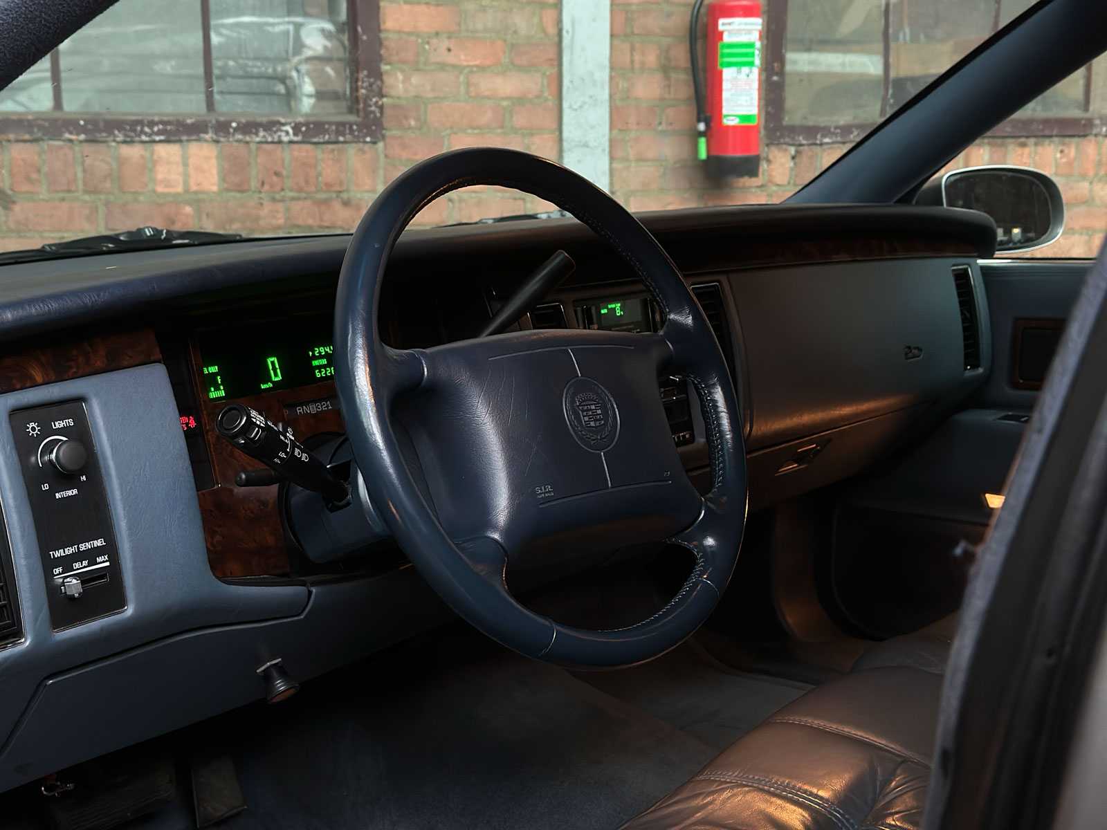 Cadillac Fleetwood Krystal Koach Funeral Car 5.7 V8 263pk 1995