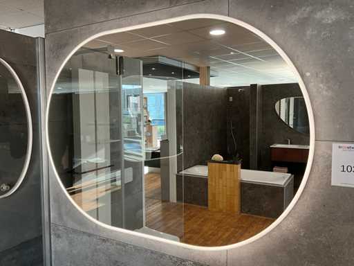 Oglinda LED Primabad încălzește