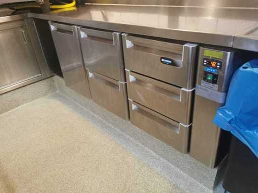 Afinox – Chłodniczy stół warsztatowy ze stali nierdzewnej z 1 drzwiami i 5 szufladami