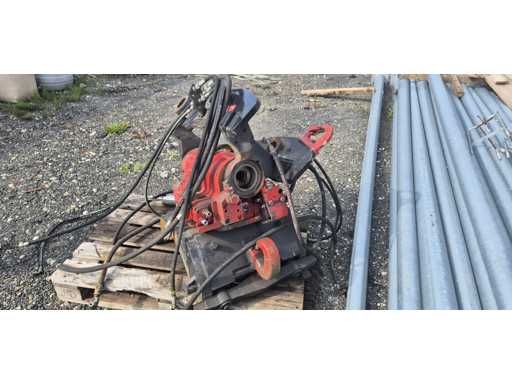   Tiltrotator