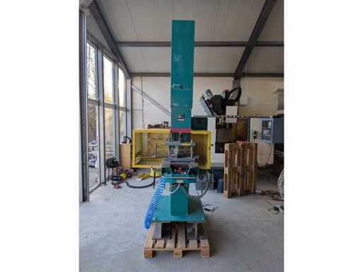 Tox - PC 015.091 - Hydraulic press - 2003