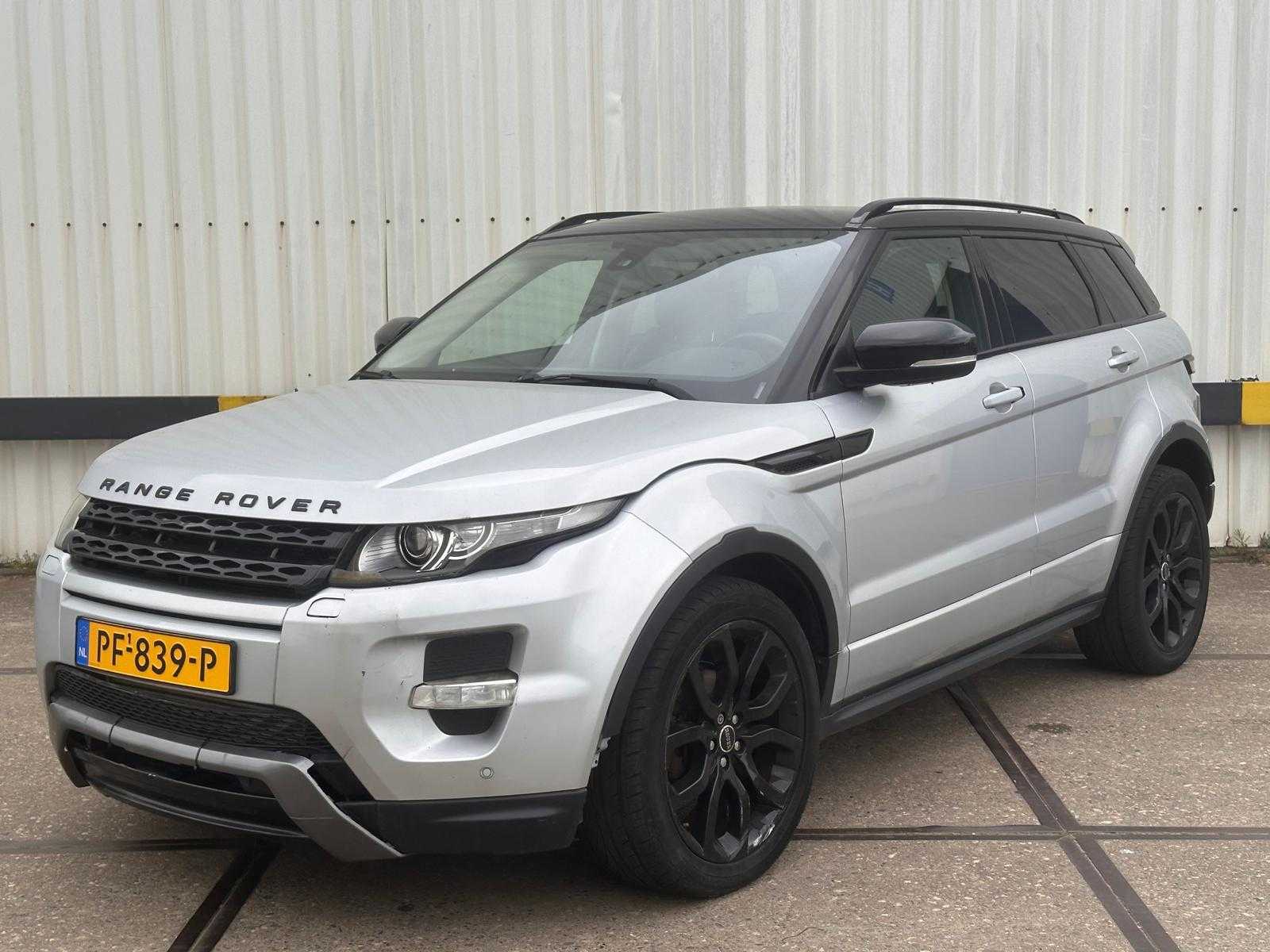 Range Rover Evoque 2.2 TD4 4WD Prestige Automatic; PF-839-P