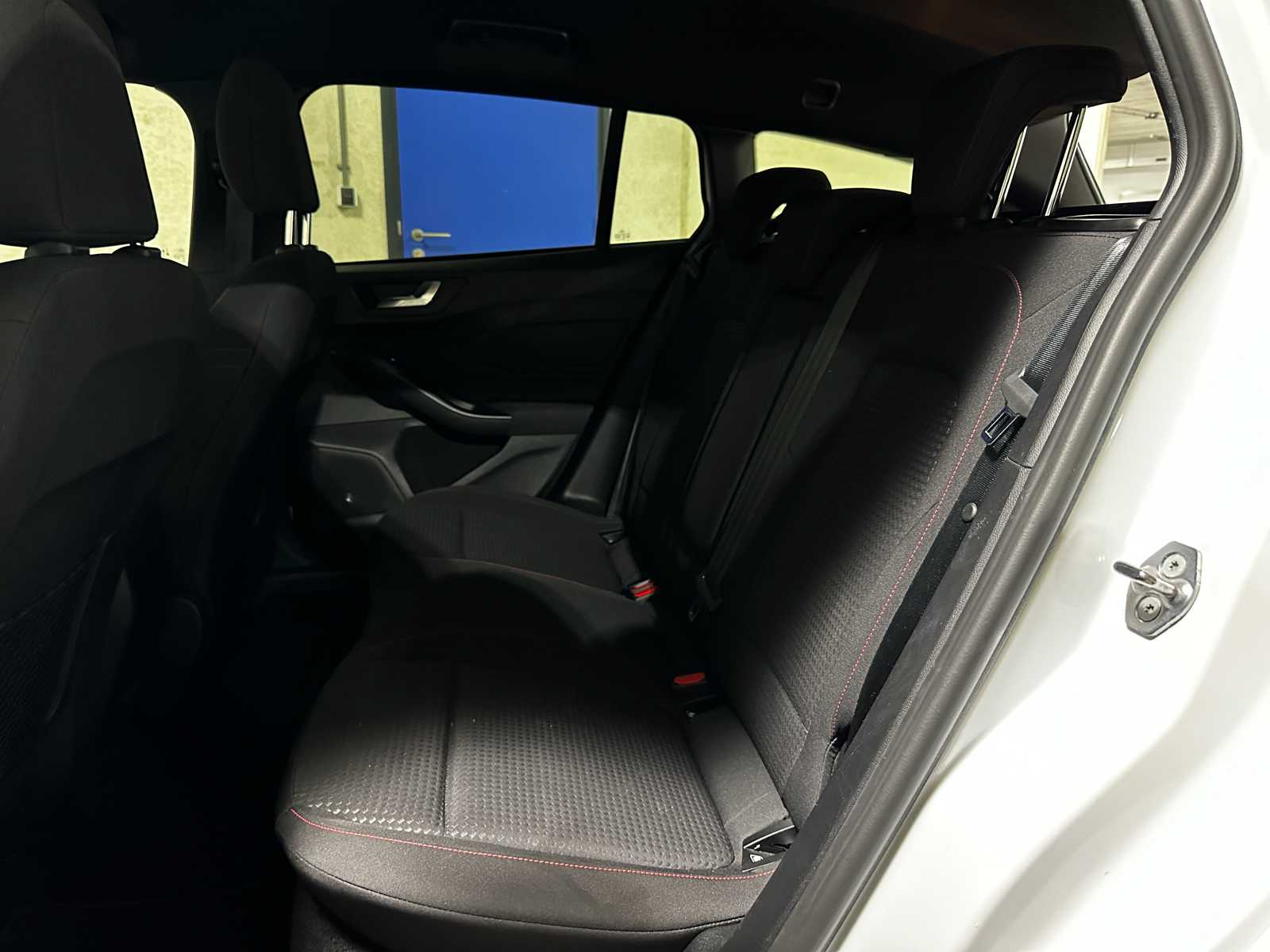 Ford Focus Wagon 1.0 EcoBoost Hybrid ST Line X Business 122pk 2021 (Origineel-NL), N-707-JJ
