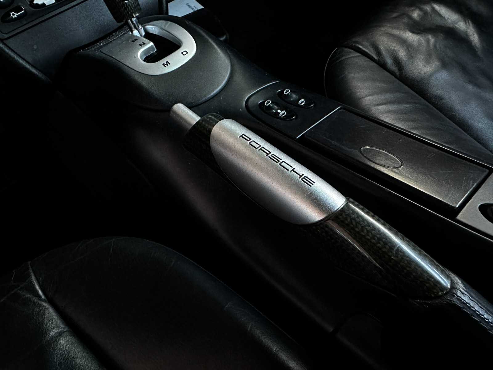 Porsche 911 Cabriolet Carrera 3.4 996 (Hardtop) 300pk 2001 Youngtimer