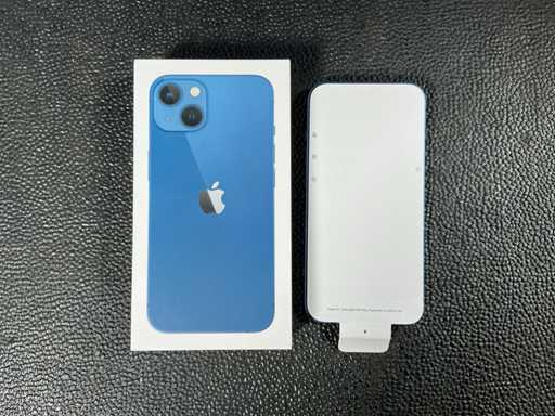 Apple A2633 iPhone 13 128GB Mobile Phone