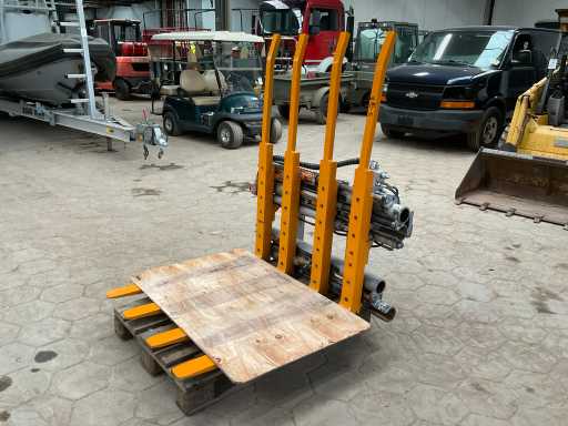 2016 Durwen DPK 25 CS Fork Carriage