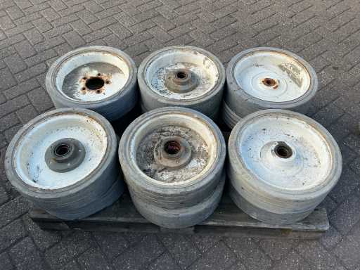 Roues de plate-forme aérienne Skyjack (12x)