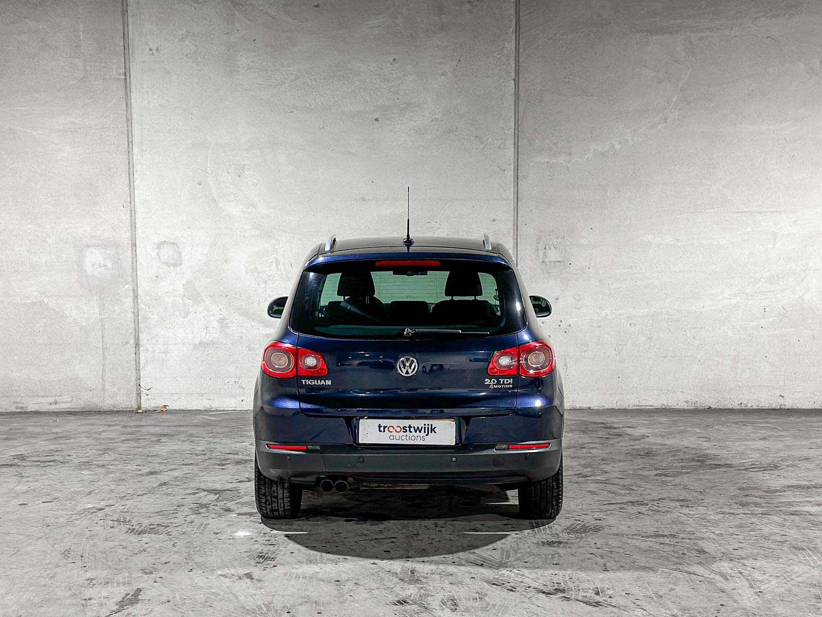 Volkswagen Tiguan 2.0 TDI Sport&&Style 4Motion 140pk 2011 (Origineel-NL), 74-PNH-9