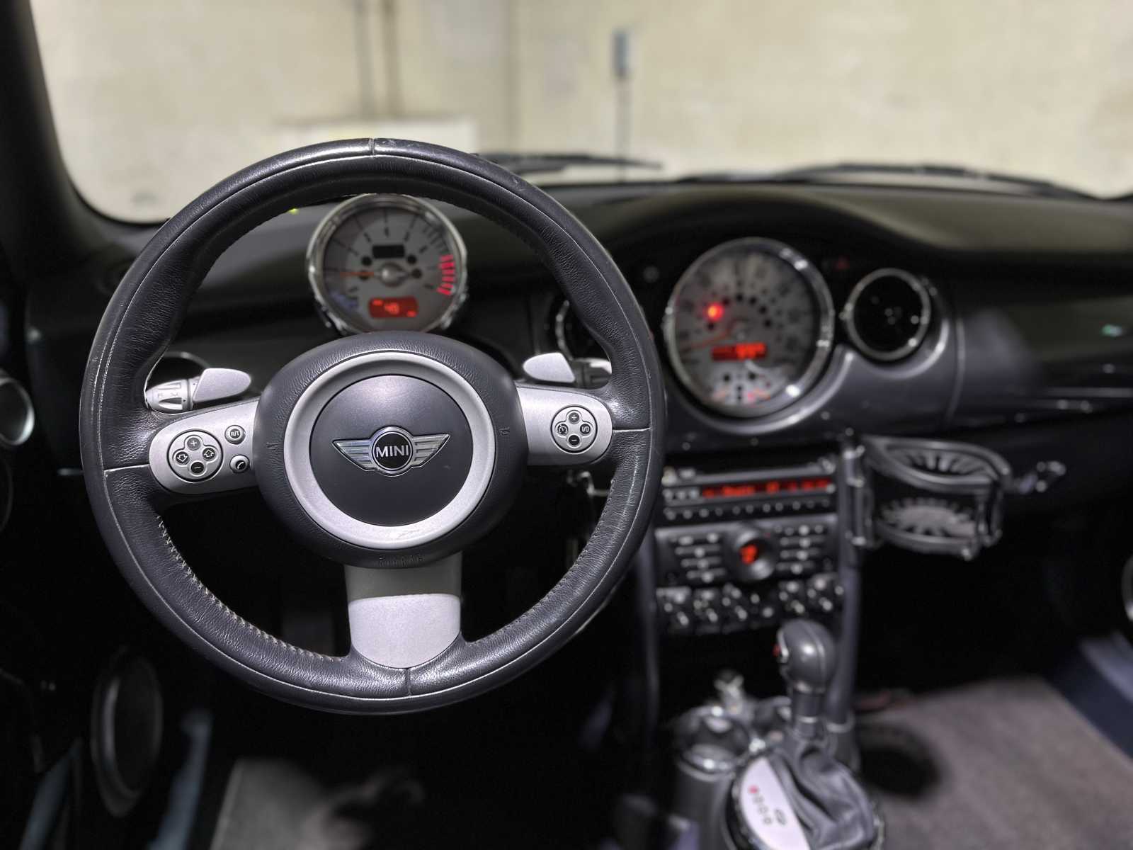 Mini Cabriolet Cooper S 1.6 Chile 170hp 2005, 9-KTF-16
