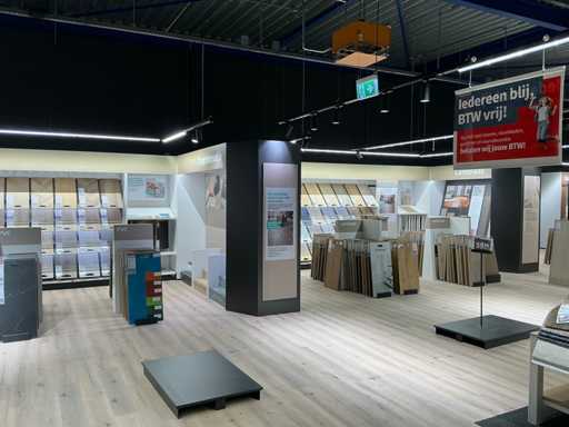 Étagères murales en fer