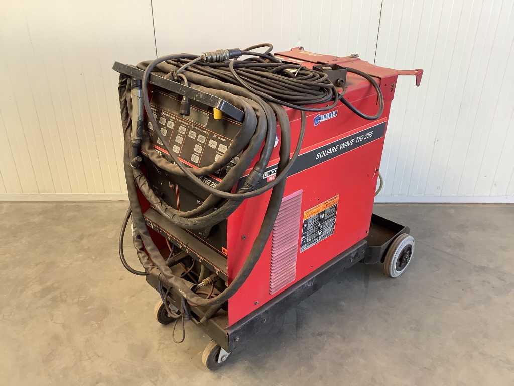 Lincoln electric SQUARE wave TIG 255 Lasapparaat