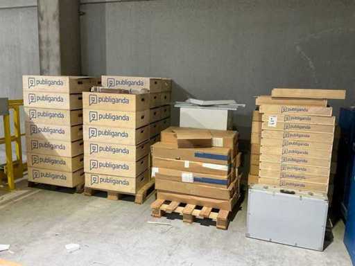 Oprawy oświetleniowe imprezowe