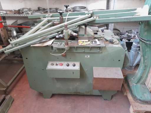  EPM 70 Wire-Stitching Machine