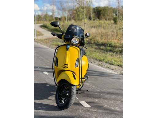 Vespa Sprint 4T Motorroller, DLD-69-T