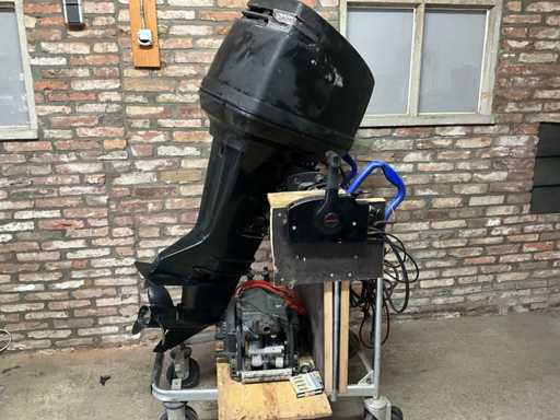 Moteur hors-bord Mercury Marine Force 70