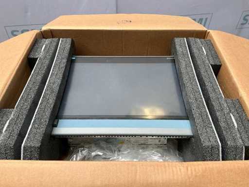 2023 Siemens Simatic Industrial panel pc