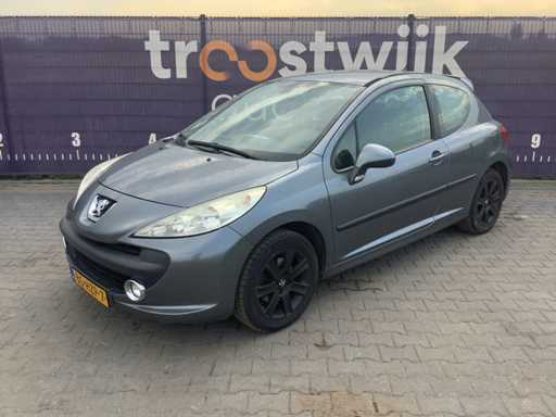 2009 - Peugeot - 207 - 1.6 VTi Sublime - Personenauto