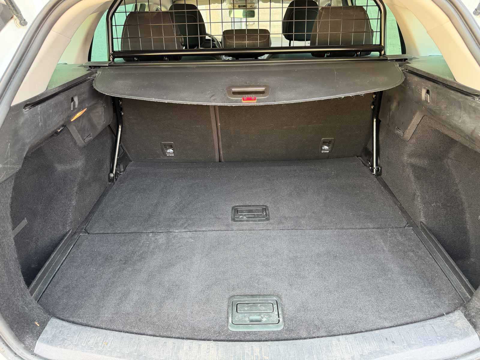 Renault Mégane Estate 1.3 TCe Limited 116pk 2020 (Origineel-NL + 1e eigenaar), J-866-GX