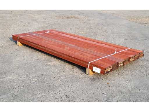 28x PADOUK planken 21 x 140mm , lengte 215 cm (8.4 m2) 