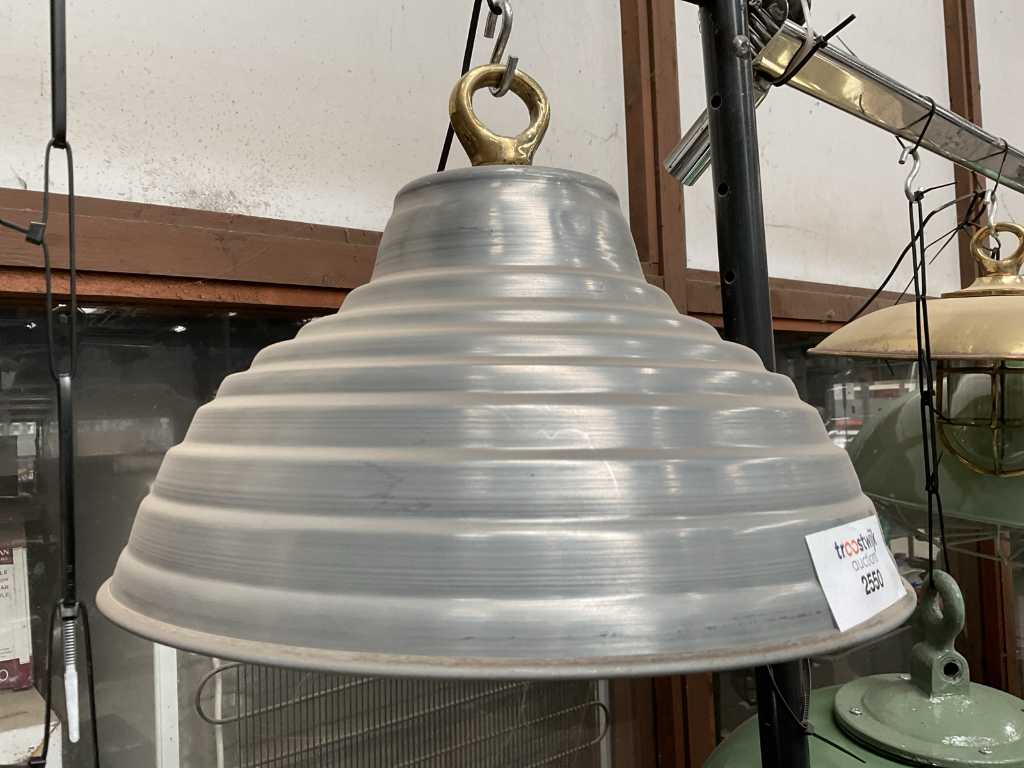 Lampa w stylu vintage granatowa
