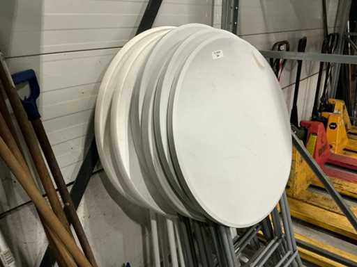 Ró?ne sto?y stoj?ce (7x)