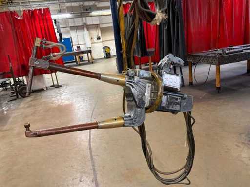 Aro S3232 Moving Spot Welder