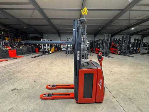 2019 Linde L16i 1,600 kg Dúplex Plataforma de 284 cm a escala 9,058 horas
