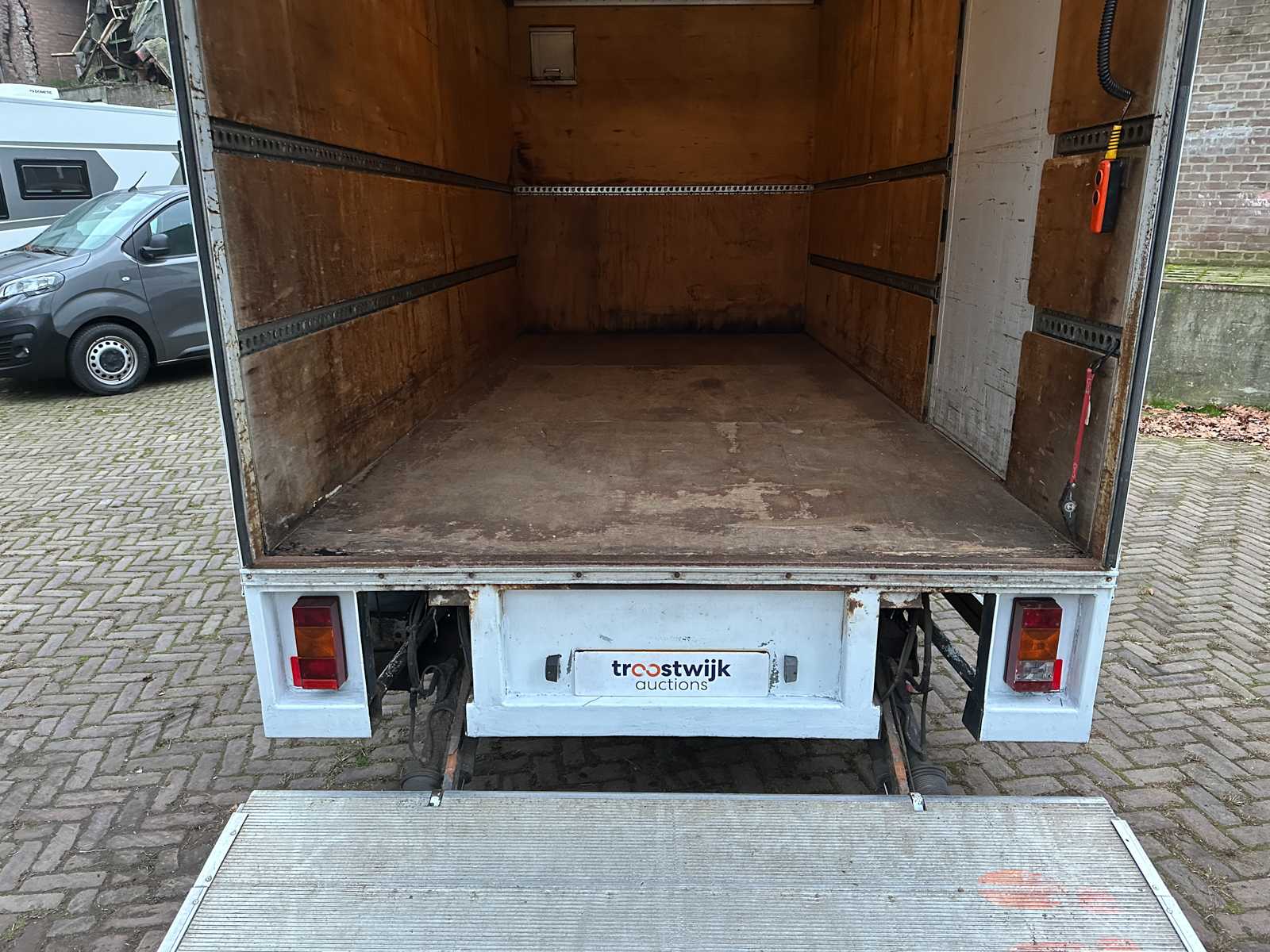 Mercedes-Benz Sprinter 313 CDI 2.2 402 HD 130PK 2003, 5-VFT-88