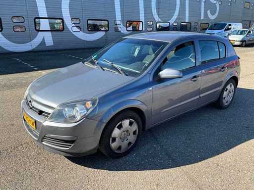 2005 Opel Astra 1.6 Personenwagen 94-RG-VN