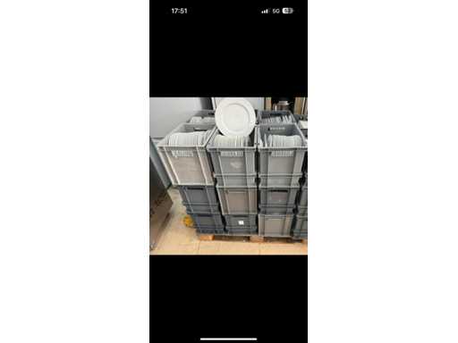 Constaverde Set of 360 Constaverde porcelain plates 27 cm + PVC tray (360x)