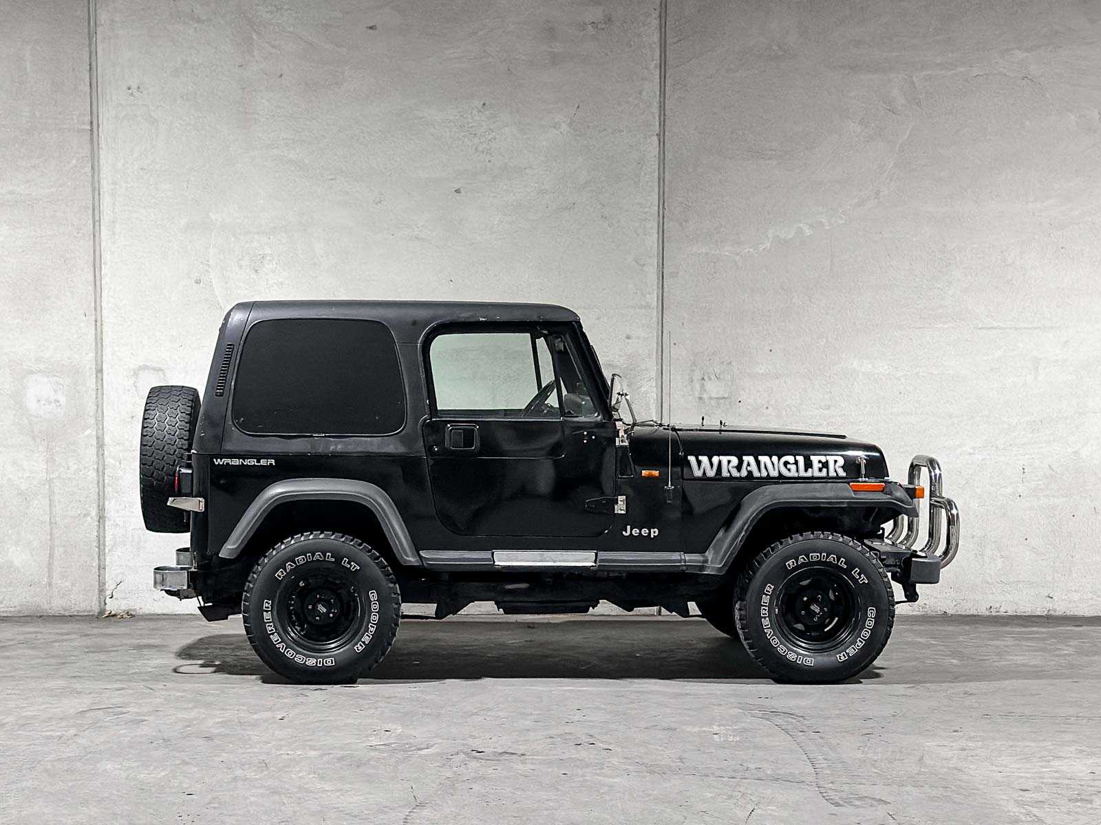 Jeep Wrangler 4.0i Hardtop 184pk 1993 (Origineel-NL), 55-GDG-3