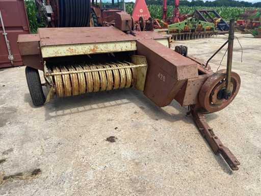 INTERNATIONAL 420 International 420 Pressa rettangolare per stivali