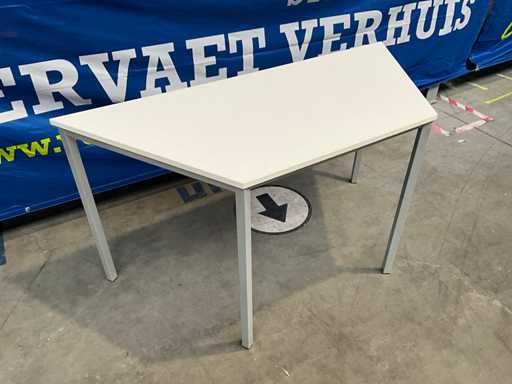 Trapezium tafel (8x)