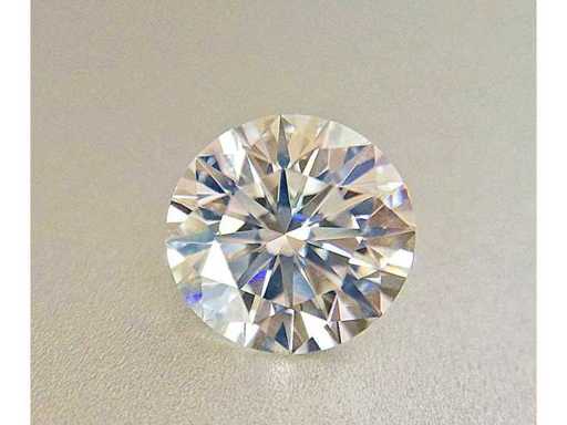 Diamond-Round 4 Cts - IGI Certified F VVS