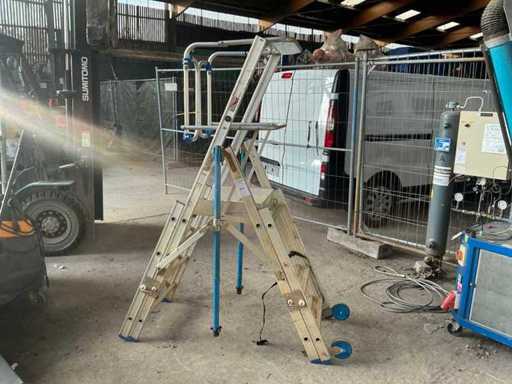 Échelle à plateforme pliante PIRL0406 pliante 2023