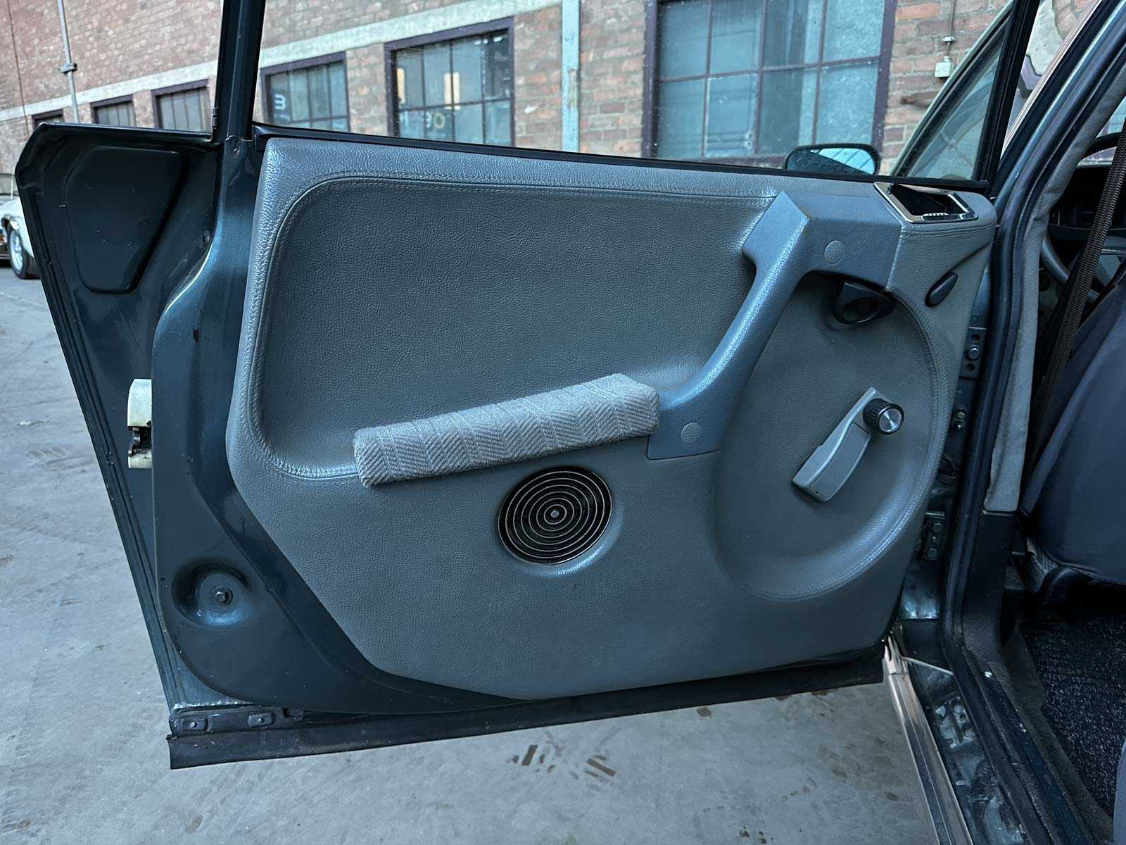 Citroen CX Pallas 2.0 105pk 1984 (Origineel-NL), KZ-02-JN