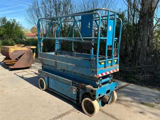 1998 Geni 2032 Hoogwerker