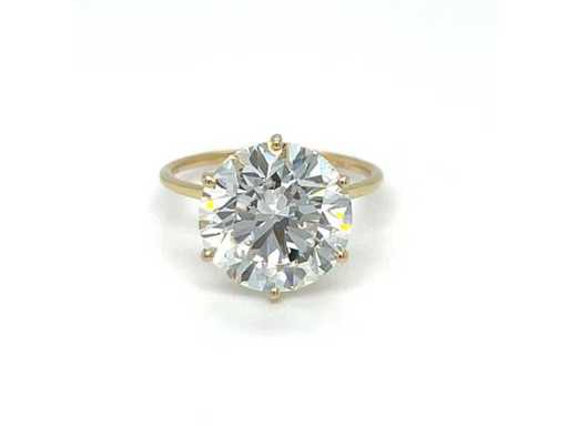 14 Karaat geelgouden ring met 5,02 ct. diamant
