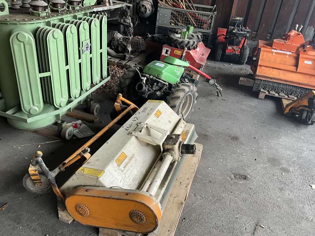 Rapid Euro mallet mower with accessories