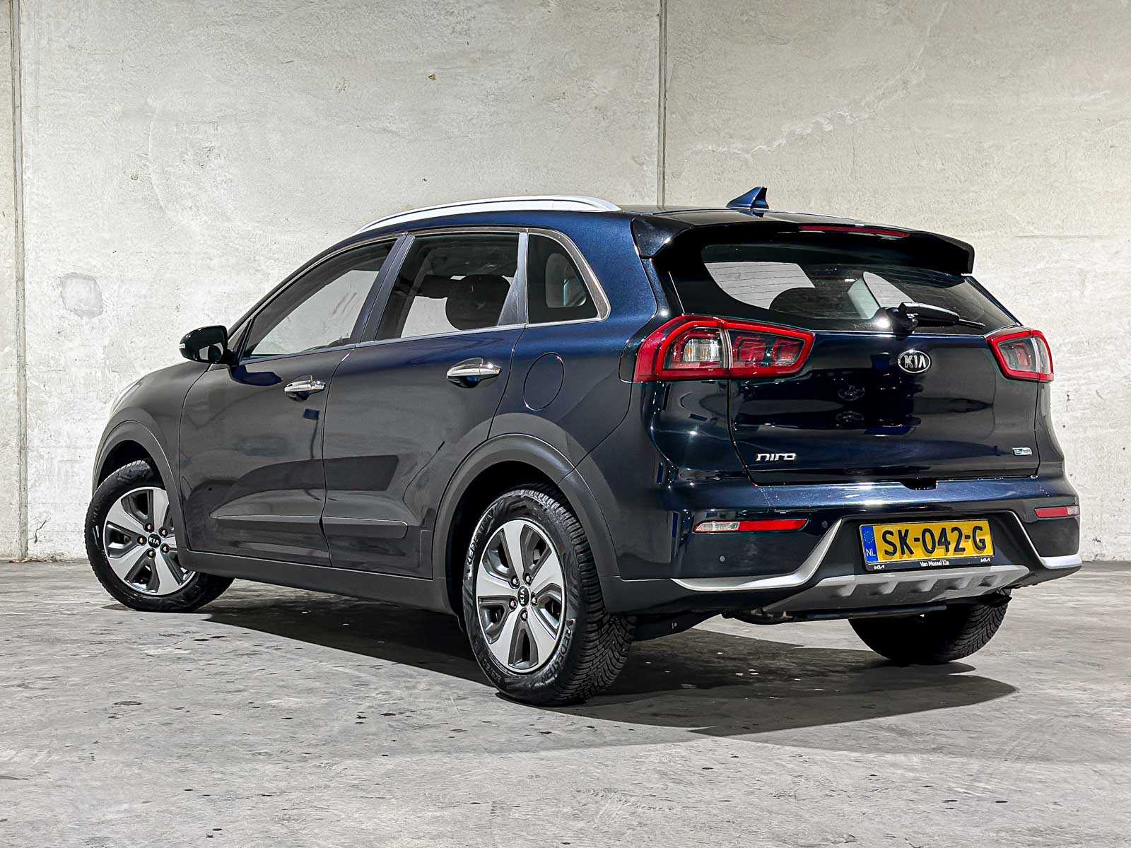 Kia Niro 1.6 GDi Hybrid DynamicLine 141pk 2018 (Origineel-NL + 1e eigenaar), SK-042-G