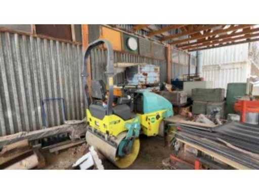 08eb4979-45e1-4021-b20a-5f35a0fc7e70.mp4