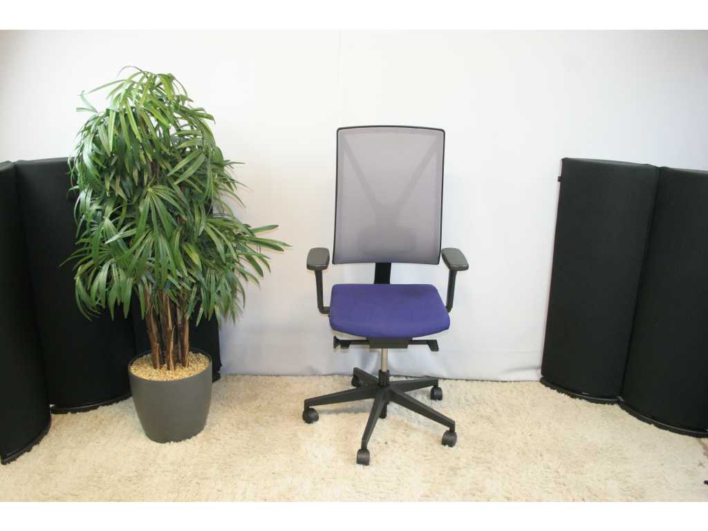 Ergonomic swivel chair Girsberger