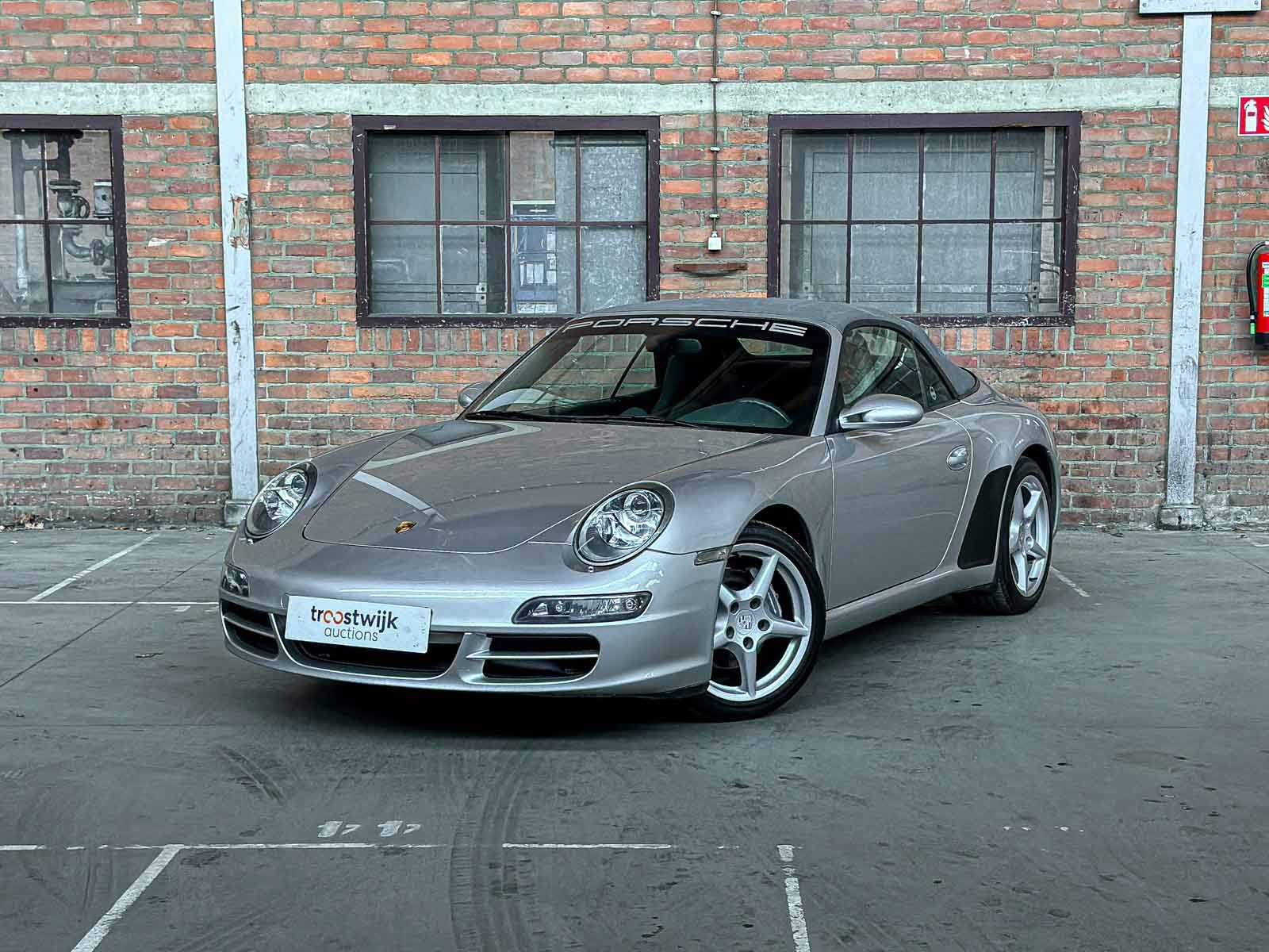 Porsche 911 Carrera Cabriolet 3.6 997 Sport-Chrono 325pk 2006 Youngtimer
