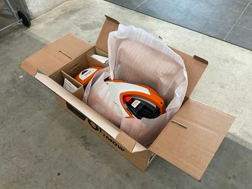 STIHL RMI 422 Robot tondeuse