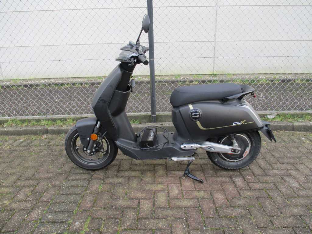 Super SOCO - Bromscooter - Cux - E-scooter
